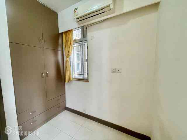 Kennedy Town - Smithfield Court 06