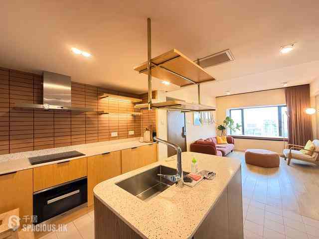 Mid Levels West - Lyttelton Garden 09