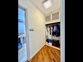 Mid Levels Central - Robinson Place 03