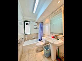 Mid Levels Central - Robinson Place 04