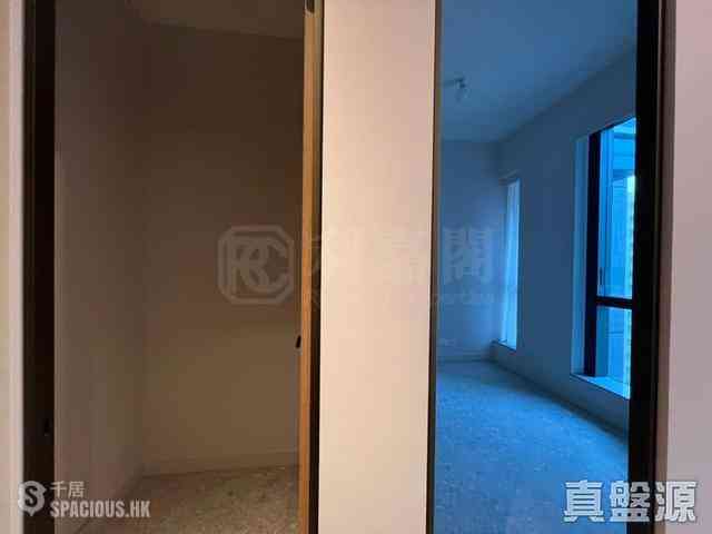 Quarry Bay - The Holborn Block B 06