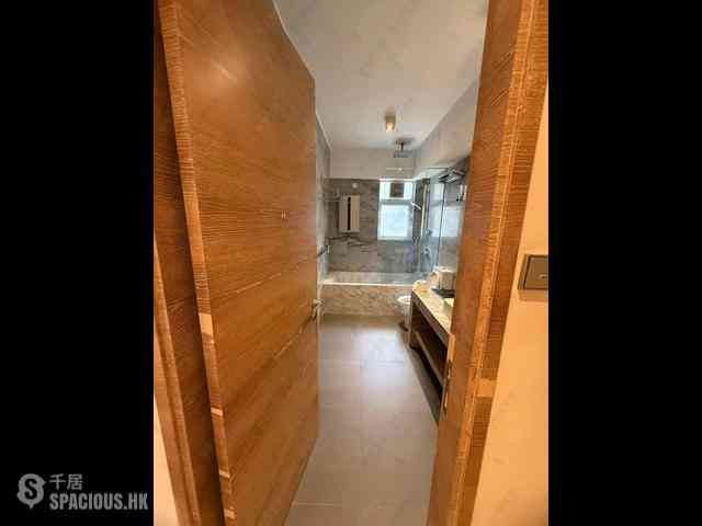 Mid Levels West - Villa Veneto 04