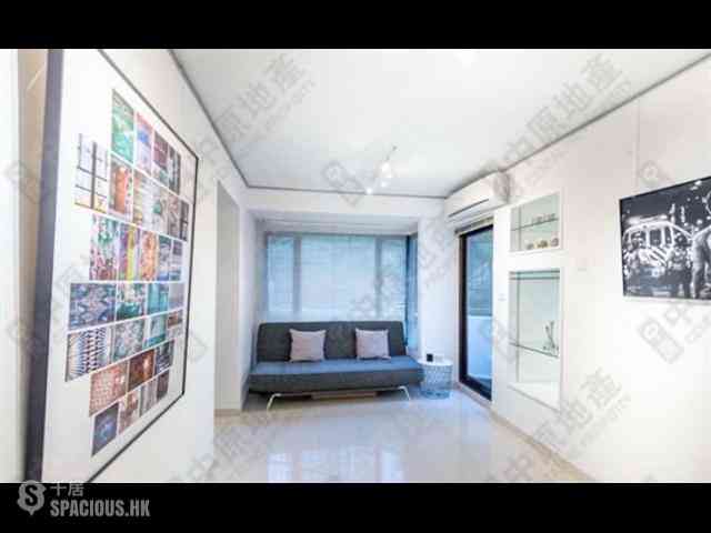 Sai Ying Pun - Smiling Court 01