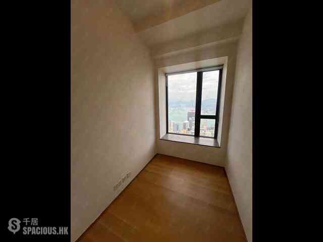 Mid Levels West - Alassio 05