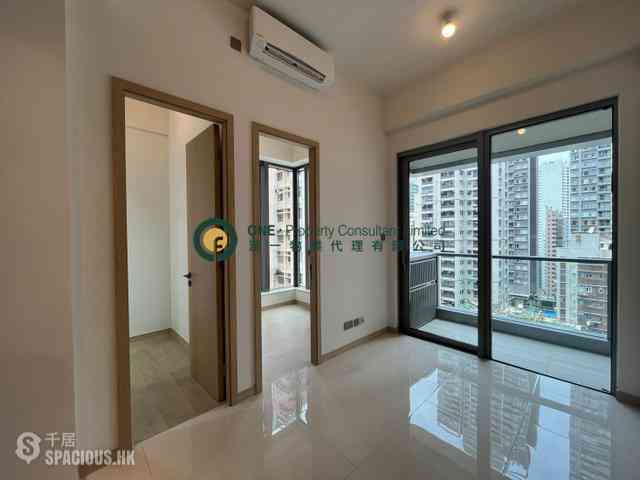 Sai Ying Pun - Upper Manor 01