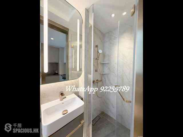 Sai Ying Pun - Des Voeux W Residence 08