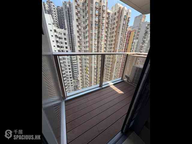 Sai Ying Pun - Des Voeux W Residence 09
