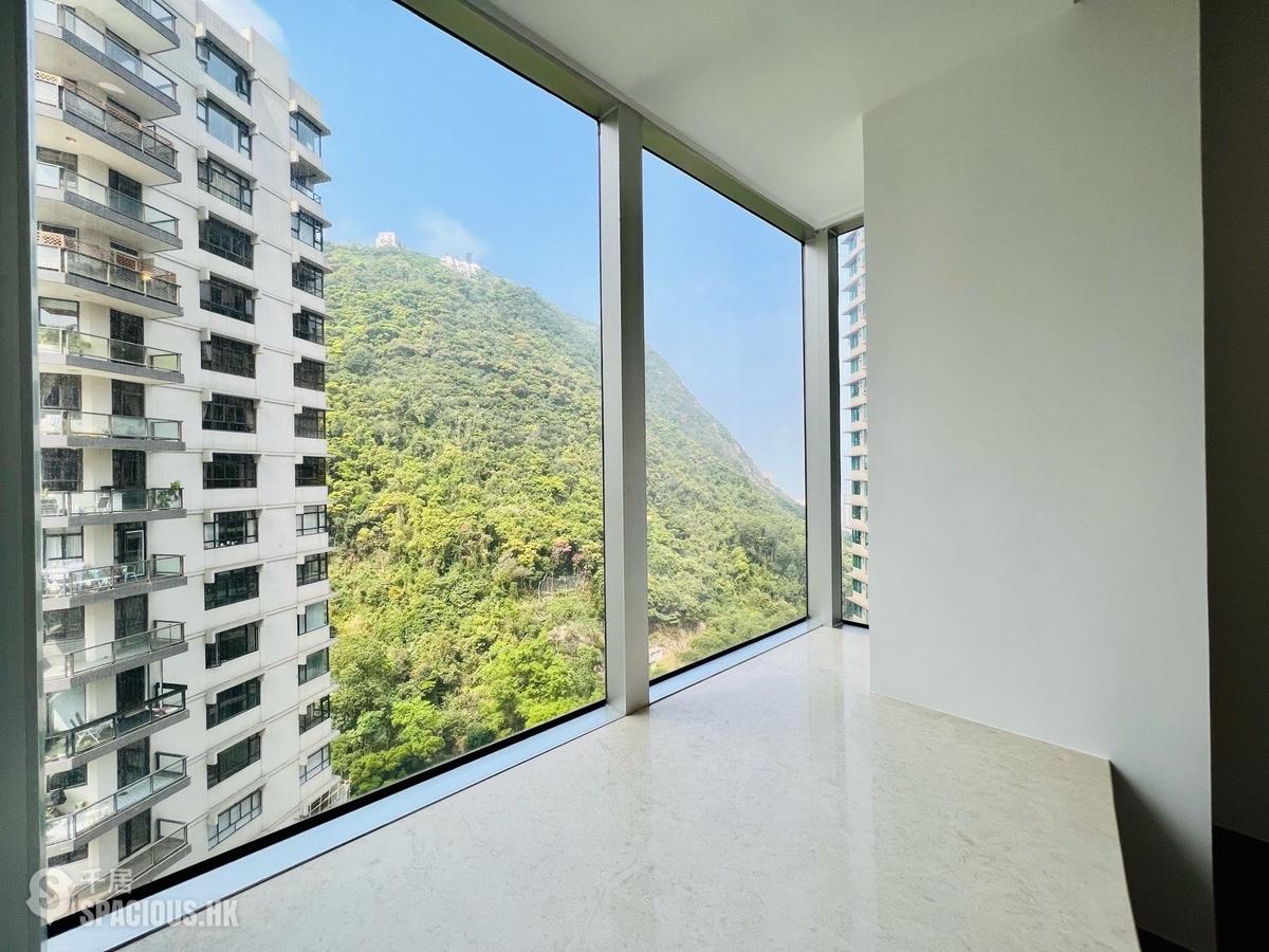 Mid Levels Central - Tregunter Tower 3 01
