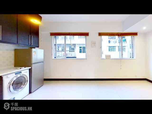 Poho - 45-47, Sai Street 05