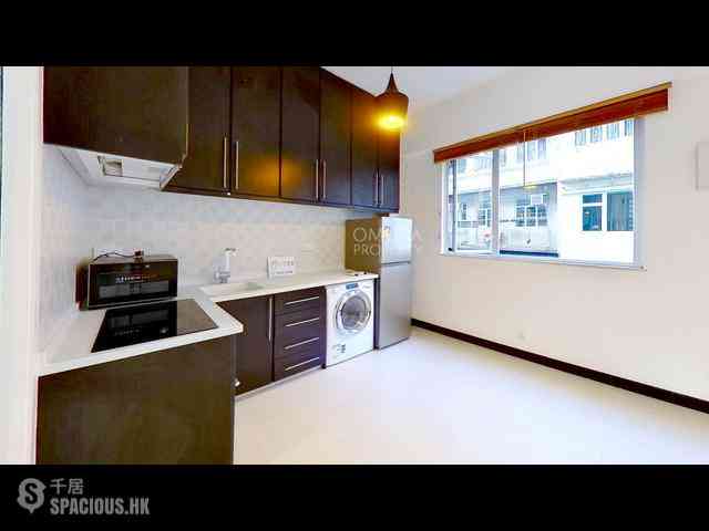 Poho - 45-47, Sai Street 16
