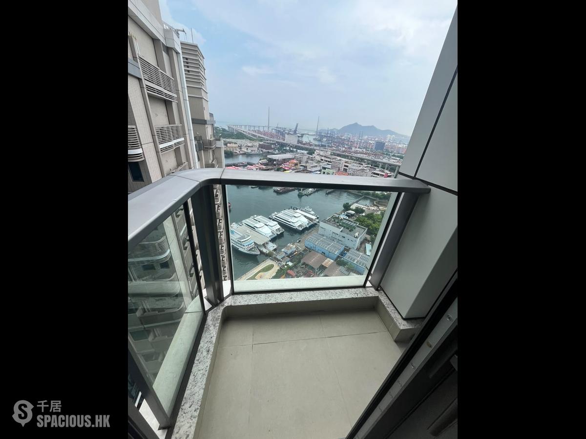 Cheung Sha Wan - Grand Victoria 01