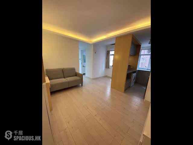 Wan Chai - Rialto Building 01