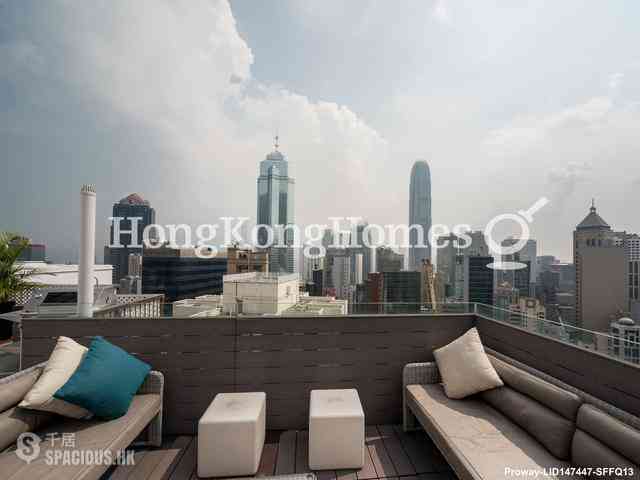 Soho - Sunrise House 02