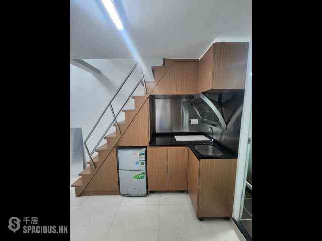 Kennedy Town - Tai Tak Mansion 01