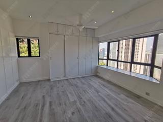 Mid Levels East - Bowen Place 02