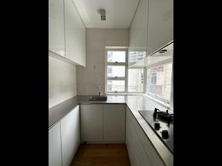 Leighton Hill - Starlight House 04