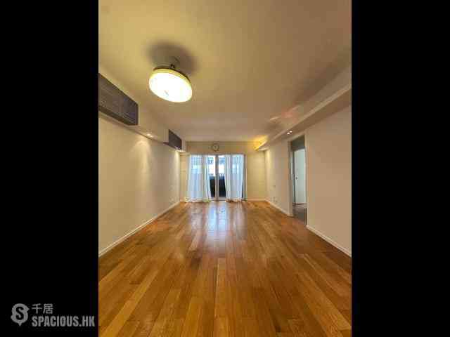 Leighton Hill - Starlight House 01