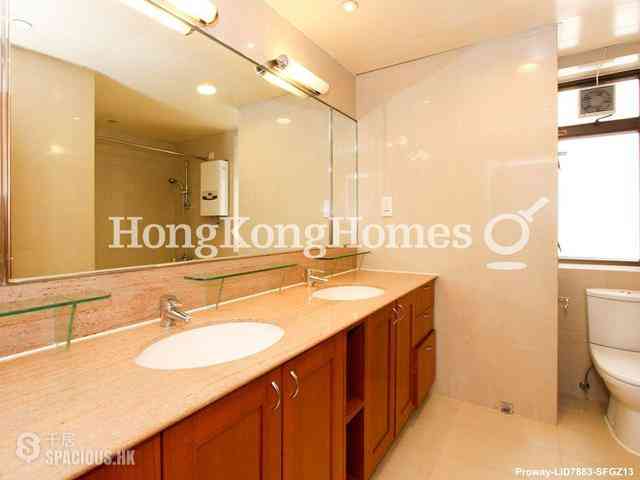 Mid Levels East - Bamboo Grove 10