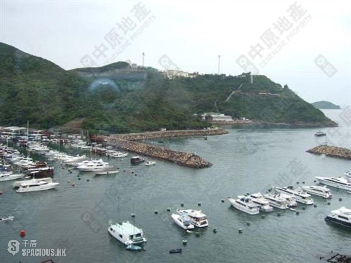 Ap Lei Chau - Larvotto Block 1 01
