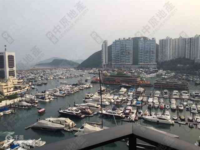 Wong Chuk Hang - Marinella Block 3 03