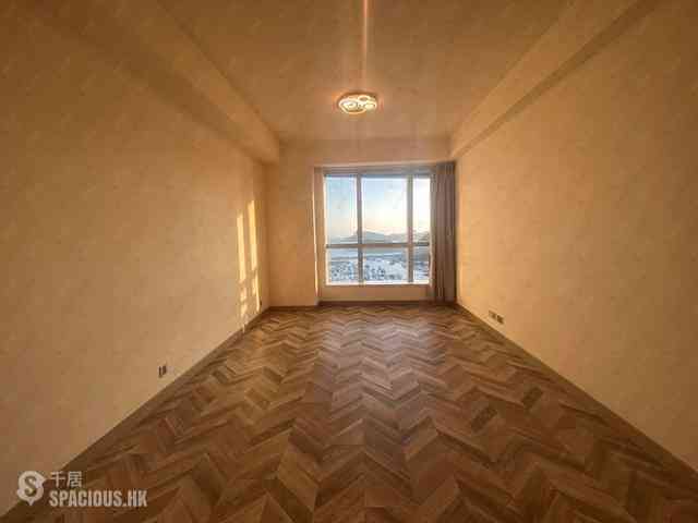 Wong Chuk Hang - Marinella Block 3 03