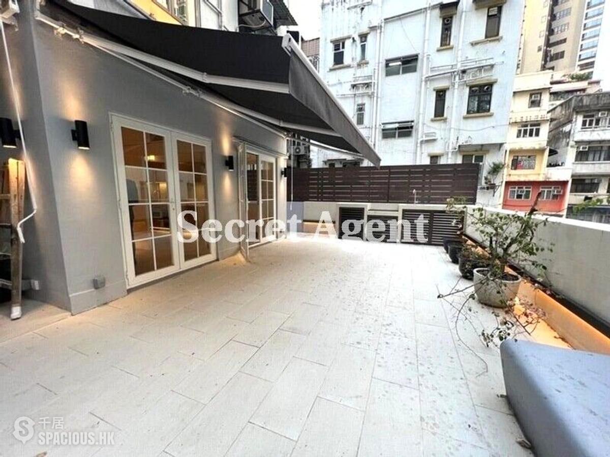 Central - 1-3, Shin Hing Street 01