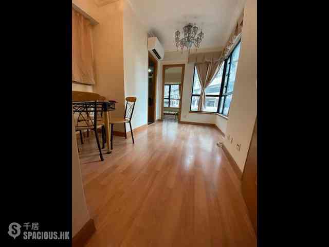 Mid Levels West - Wilton Place 04