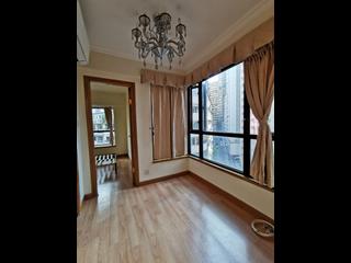 Mid Levels West - Wilton Place 11
