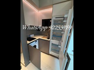 Sai Ying Pun - Upper Manor 03