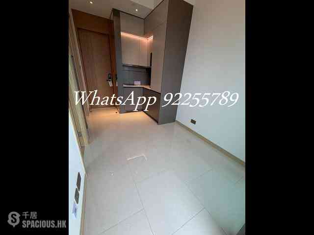 Sai Ying Pun - Upper Manor 06