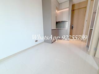 Sai Ying Pun - Upper Manor 03