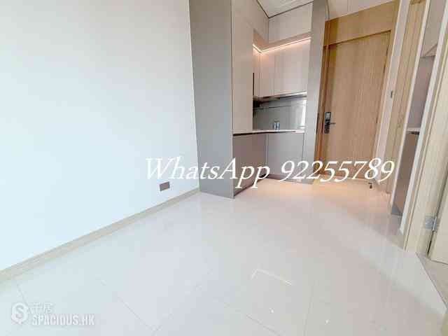 Sai Ying Pun - Upper Manor 03