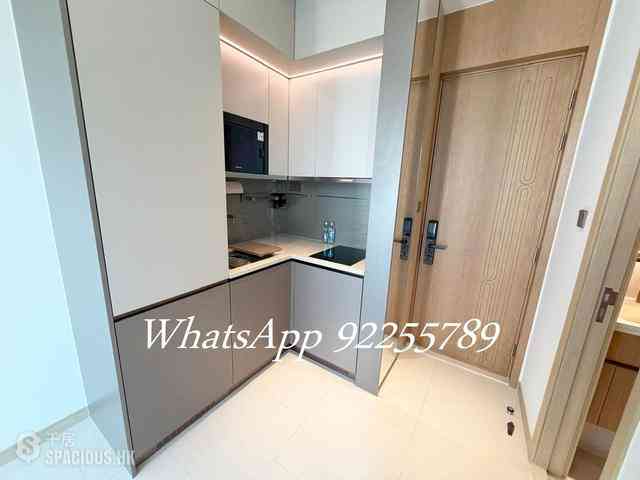 Sai Ying Pun - Upper Manor 06