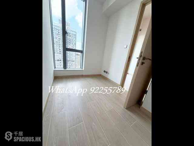 Sai Ying Pun - Upper Manor 04