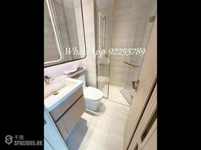 Sai Ying Pun - Upper Manor 07