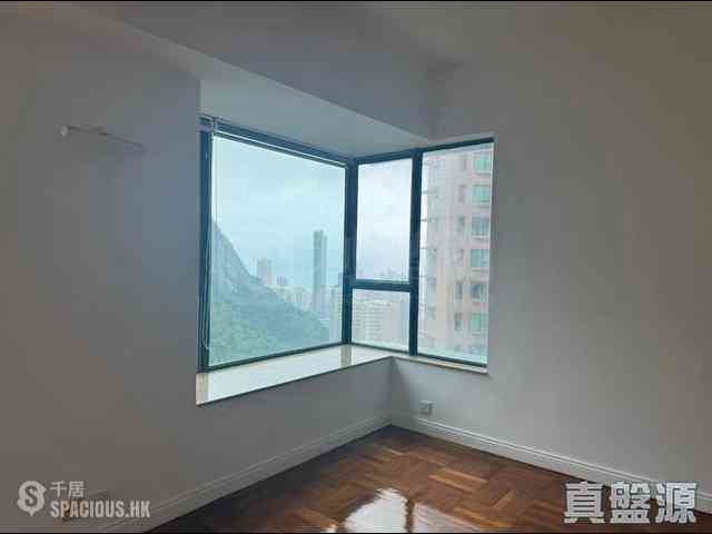 Mid Levels Central - Hillsborough Court 04