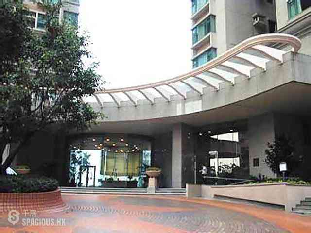 Mid Levels Central - Robinson Place 02