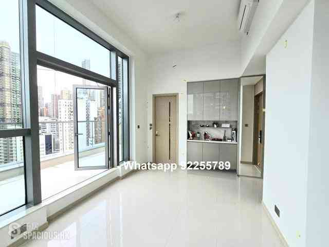 Sai Ying Pun - Upper Manor 01