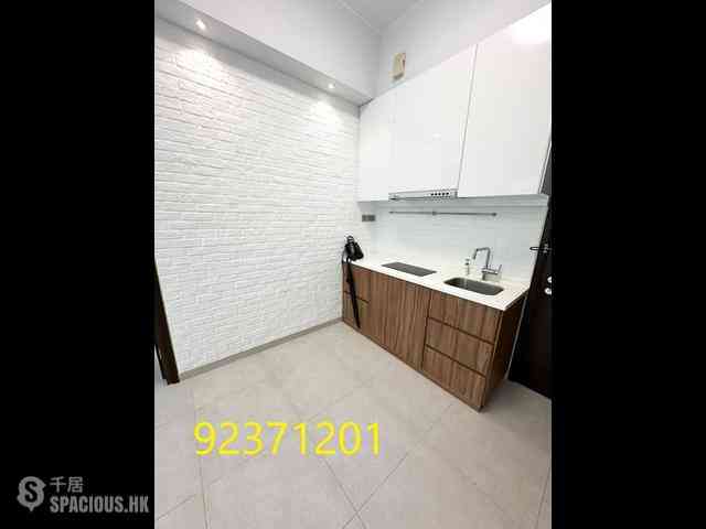 Wan Chai - J Residence 08