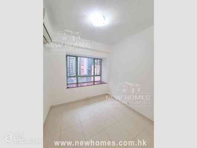 Mid Levels Central - Goldwin Heights 03