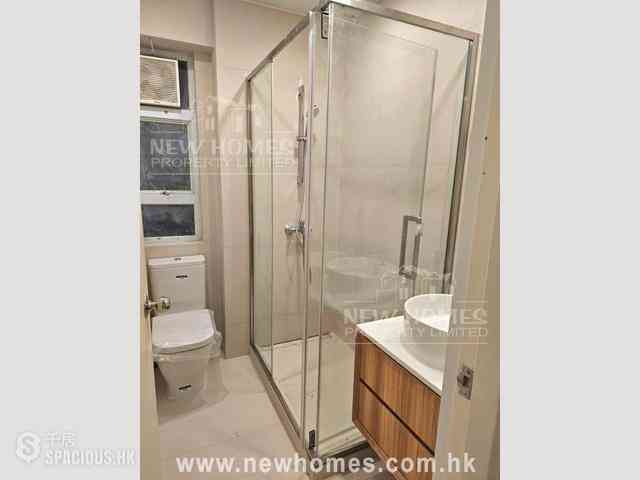 Mid Levels West - Realty Gardens 06