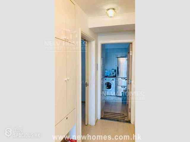 Stubbs Road - Crescent Heights 01