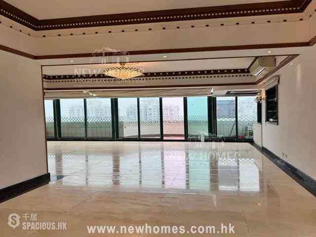 Tai Hang - Carnation Court 03