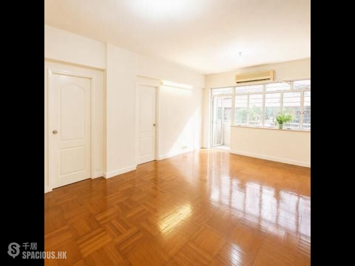 Mid Levels Central - 6B-6E, Bowen Road 01