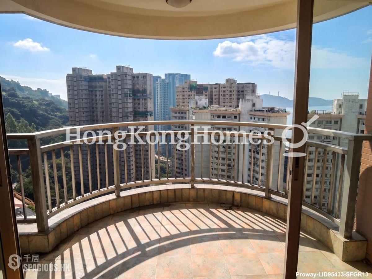 Pok Fu Lam - Baguio Villa 01
