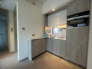 何文田 - VAU Residence 02