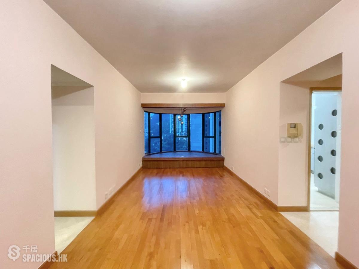 Mid Levels Central - Hillsborough Court 01