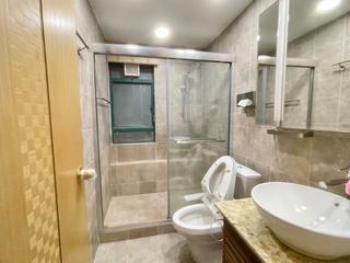 Mid Levels Central - Hillsborough Court 03
