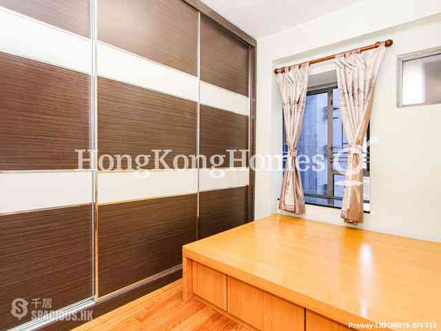 Central - Hollywood Terrace 05