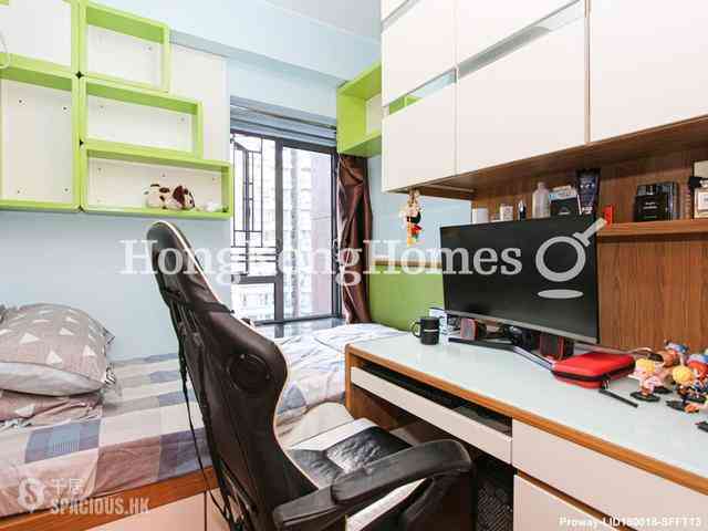 Central - Hollywood Terrace 07